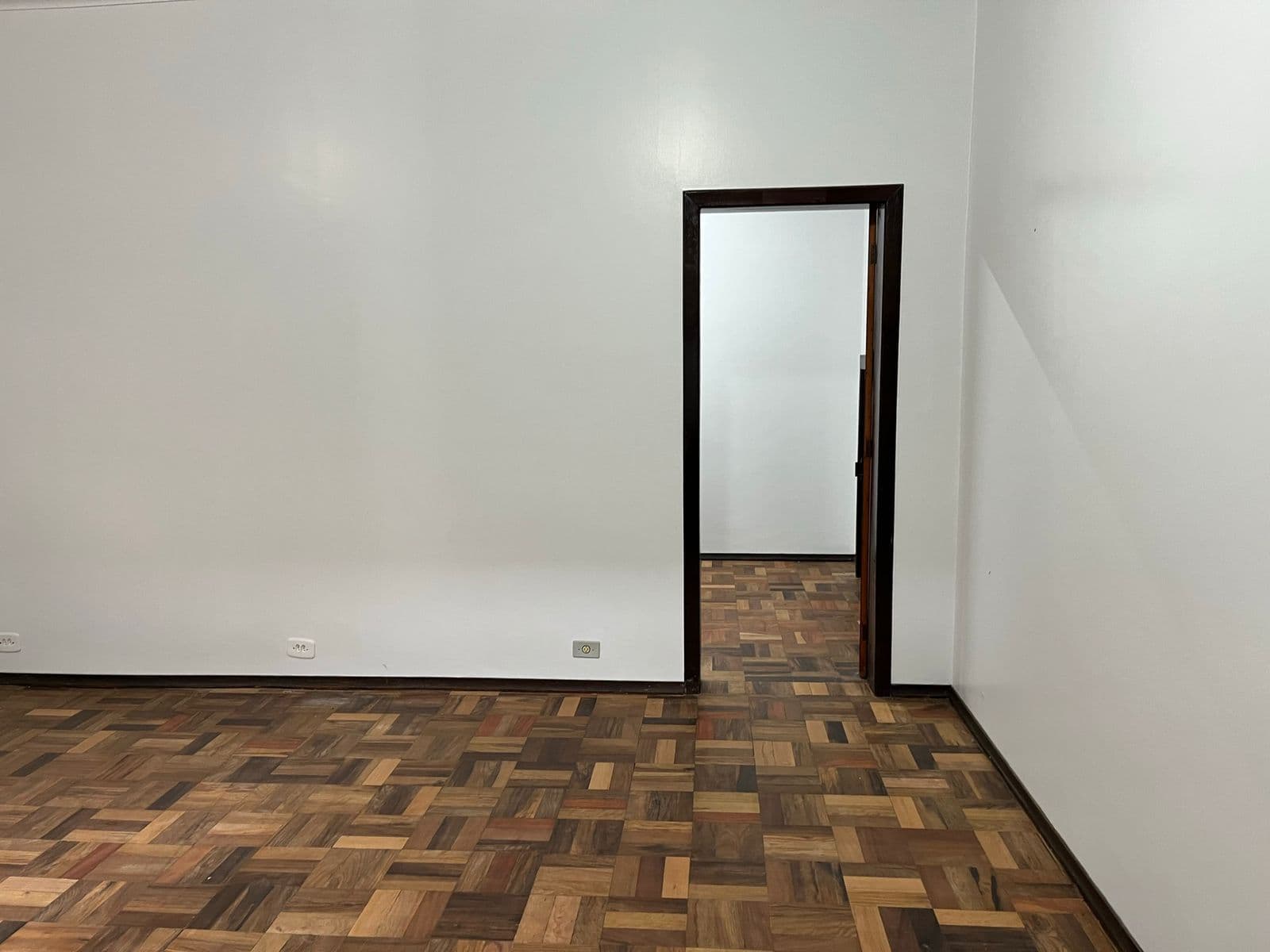 foto do imóvel sala-comercial-no-centro-da-cidade