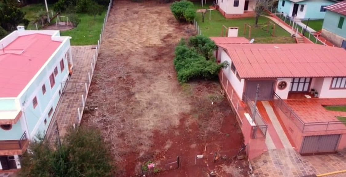 Foto do imóvel TERRENO AMPLO