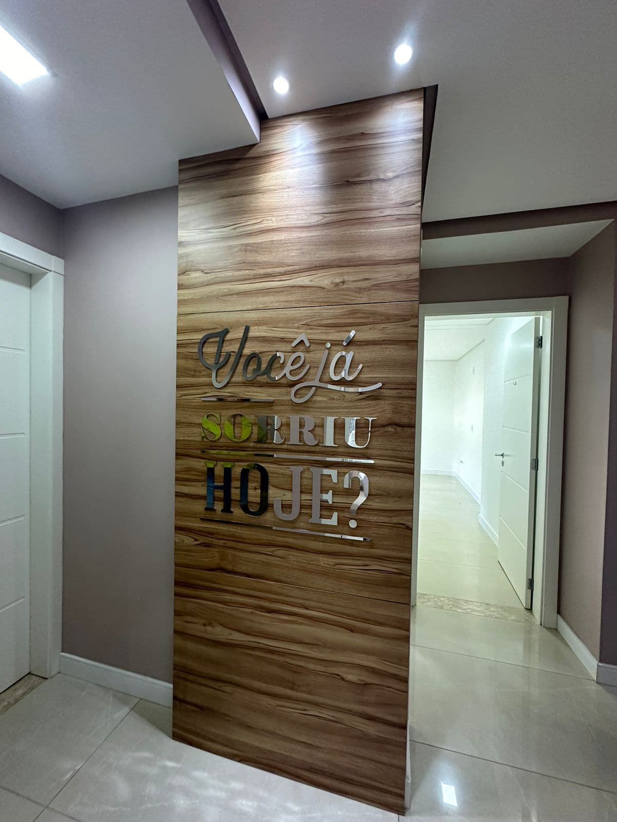 foto do imóvel sala-comercial-para-locacao-centro