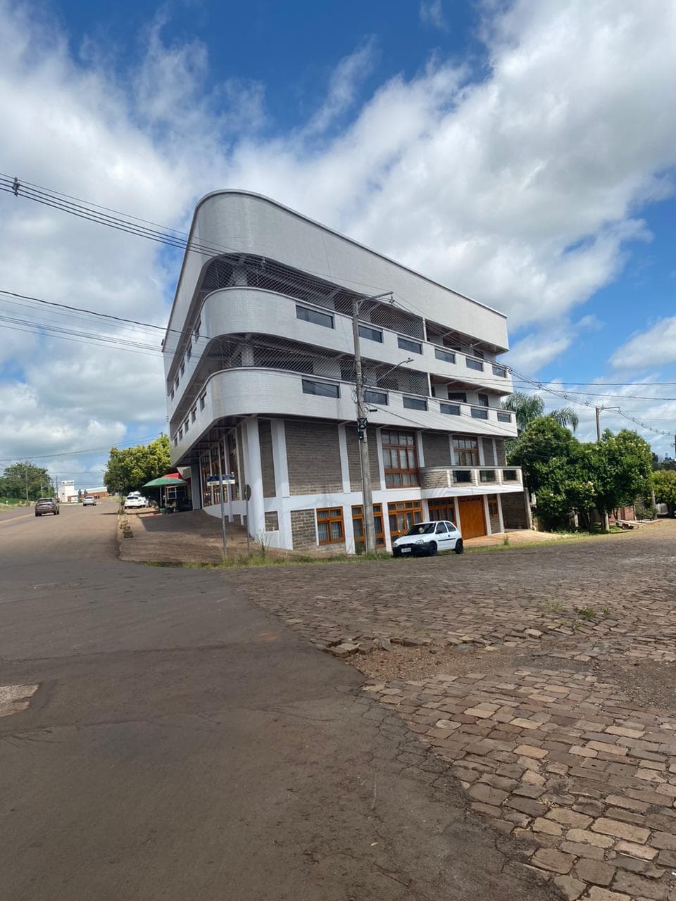 foto do imóvel sala-ampla-para-locacao