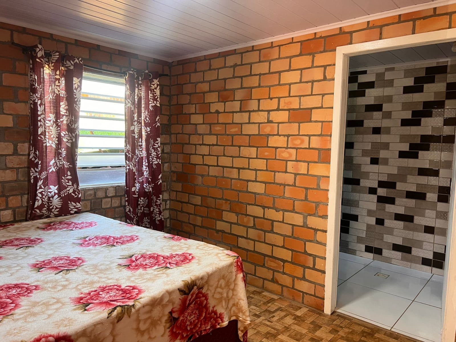 foto do imóvel casa-na-barragem