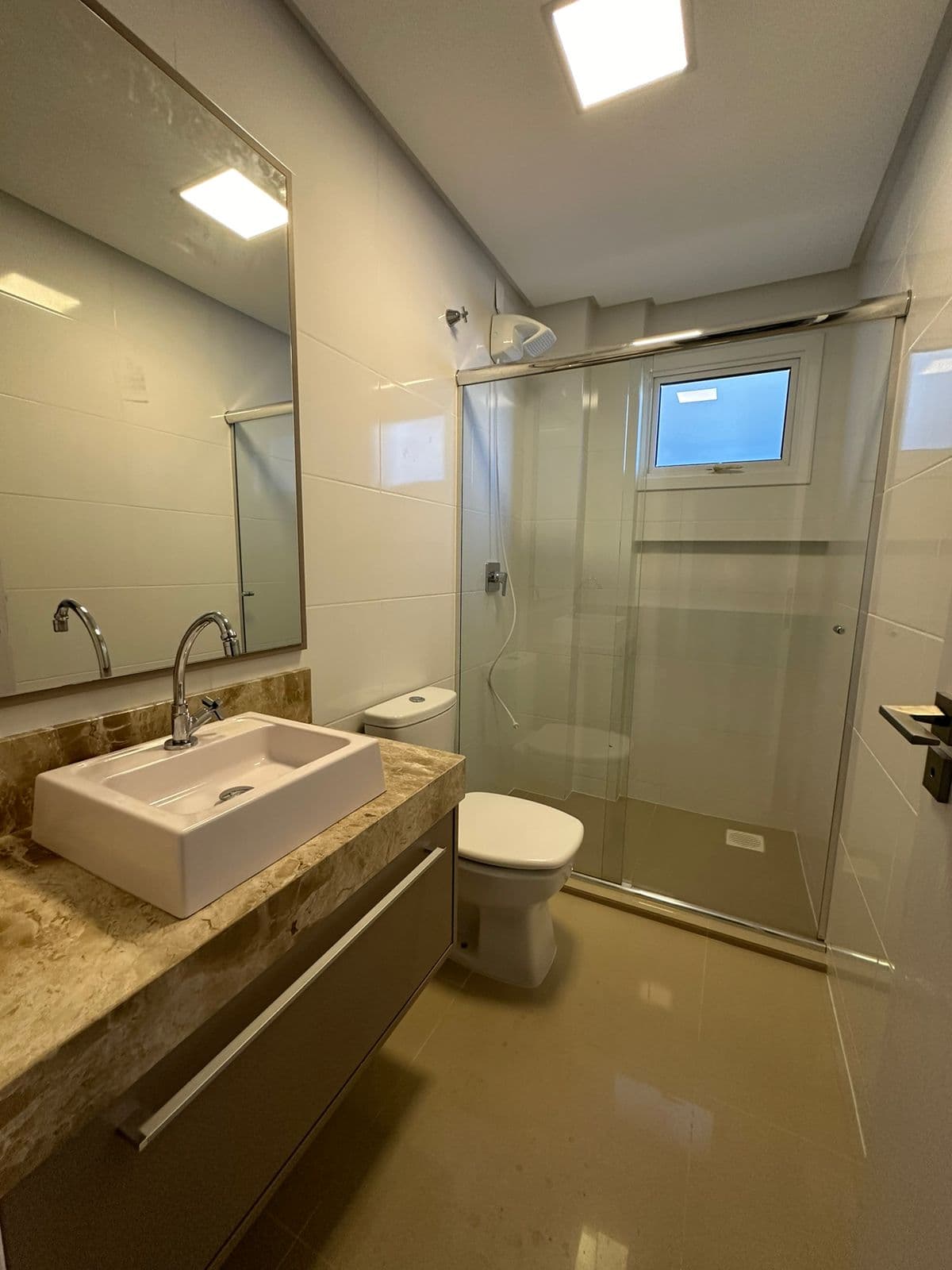 foto do imóvel apartamento-semi-mobiliado