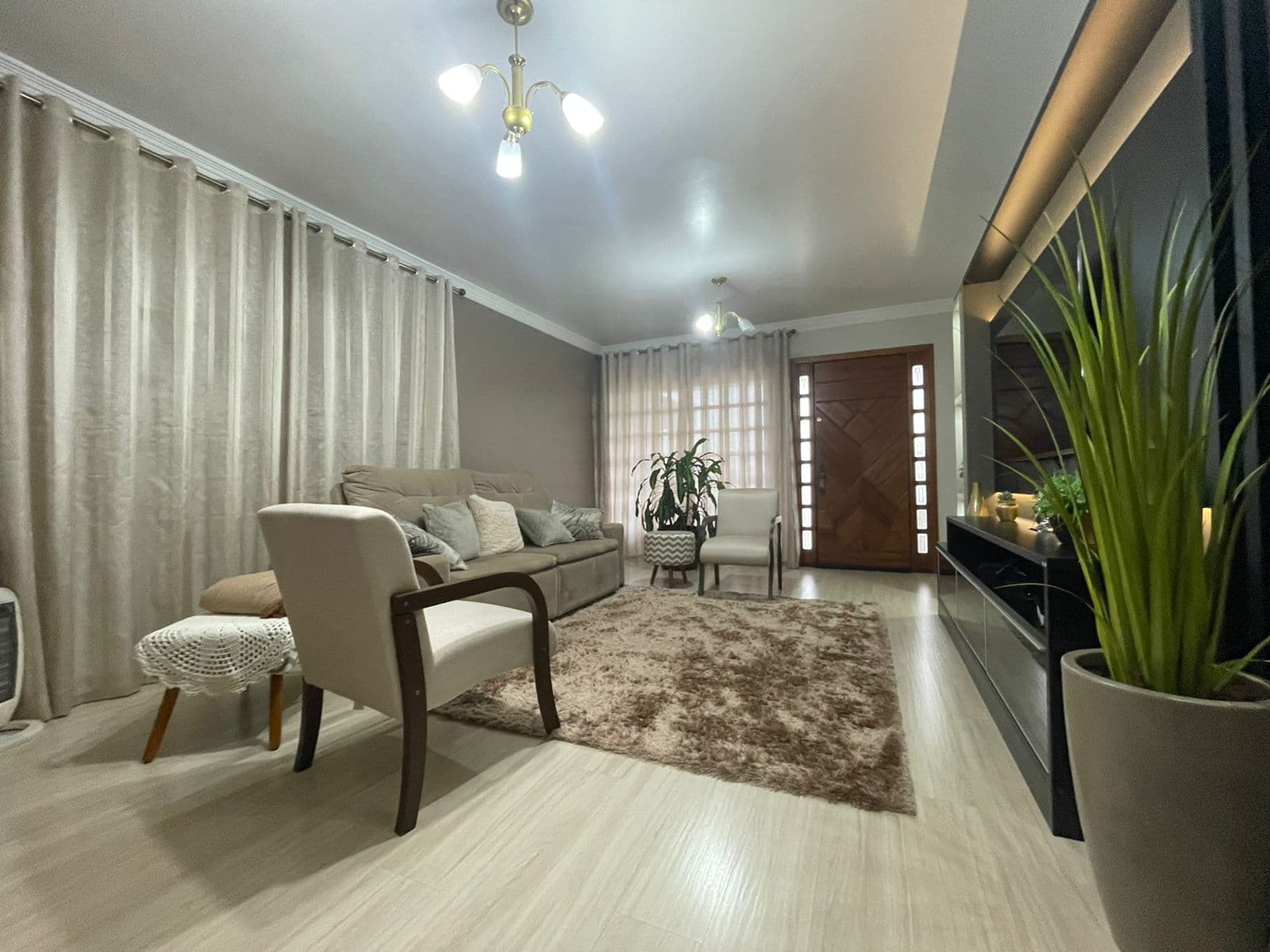 foto do imóvel casa-alto-padrao-centro-da-cidade