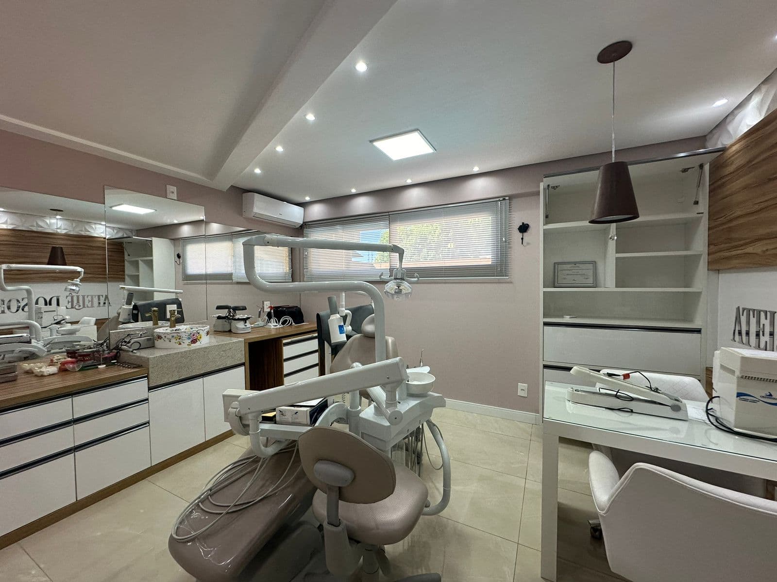 foto do imóvel sala-comercial-para-locacao-centro